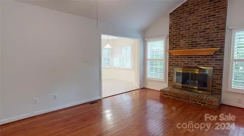 Living - 2901 Ashley Woods Ct, Monroe, NC 28112 photo 2 of 3