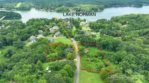 1288 E Monbo Rd, Statesville, NC 28677
