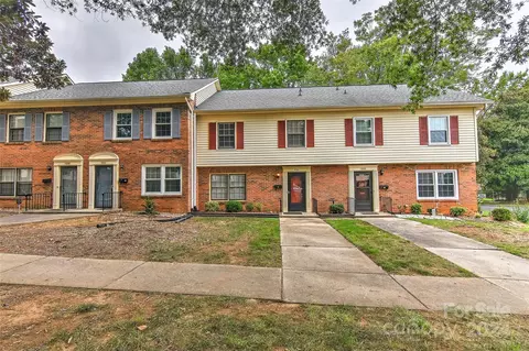 4743 Old Lantern Way, Charlotte, NC 28212