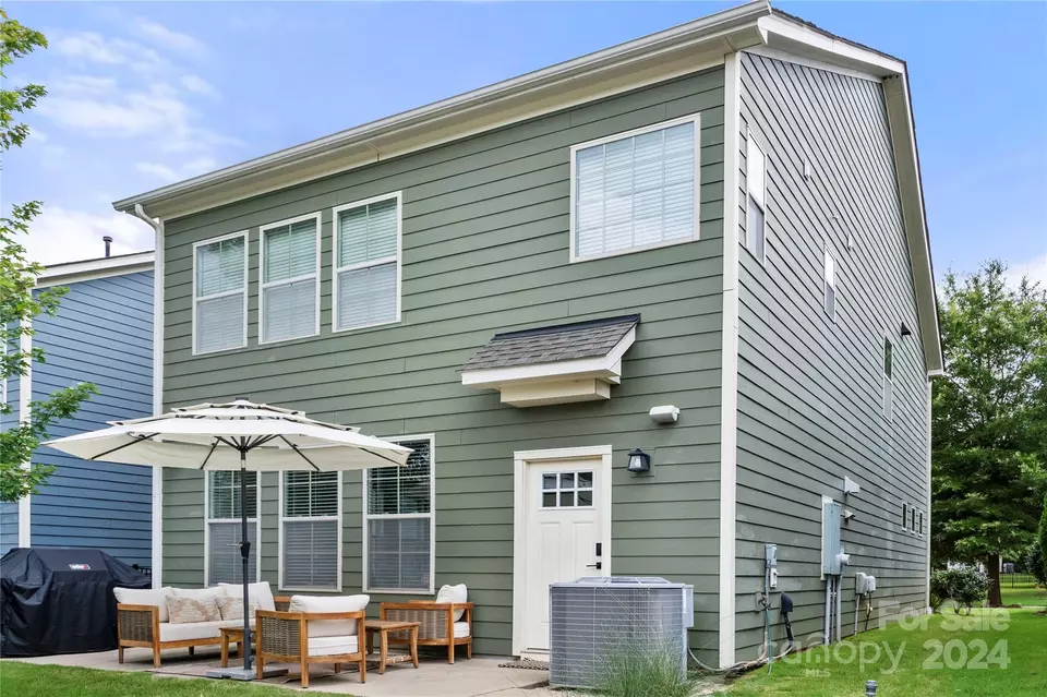 2439 Double Oaks Rd, Charlotte, NC 28206 | 32 Photos - Movoto
