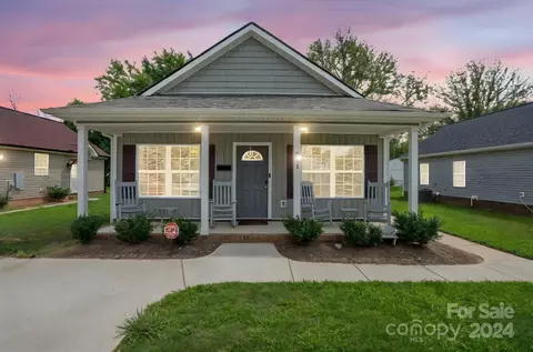 911 Ogden Rd, Rock Hill, SC 29730