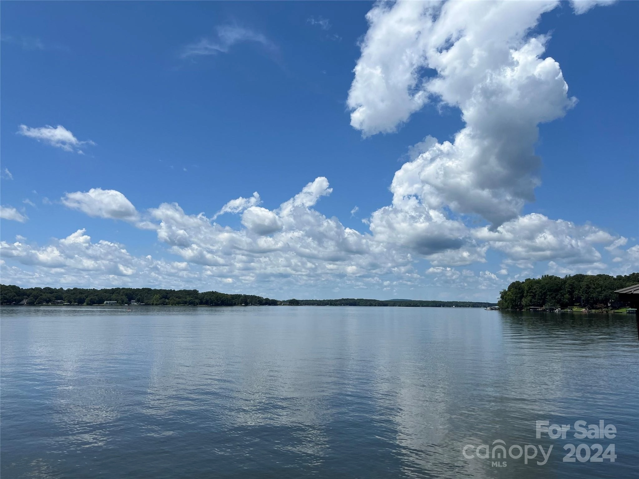 533 Joslin Pointe Ln  