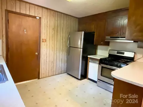 2580 University Dr, Lancaster, SC 29720 photo 12