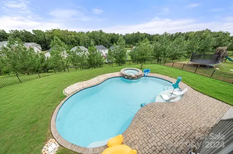 Exterior - 2865 Berkhamstead Cir, Concord, NC 28027 photo 8 of 8