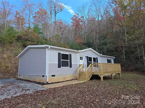 422 Normcol Dr, Pisgah Forest, NC 28768