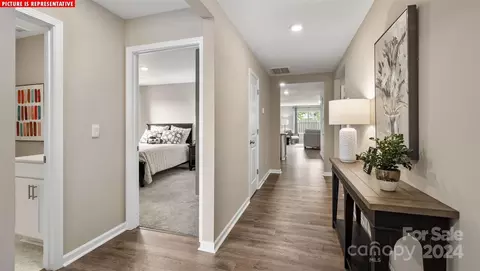 1700 Vanderlyn St, Monroe, NC 28112 photo 2