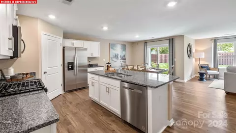 1700 Vanderlyn St, Monroe, NC 28112 photo 9