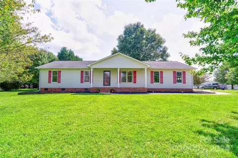 710 Skinner Rd, Shelby, NC 28152