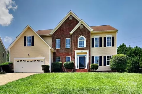 4928 Chestnut Knoll Ln, Charlotte, NC 28269