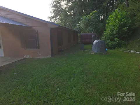 127 Lake Adger Rd, Mill Spring, NC 28756 photo 4