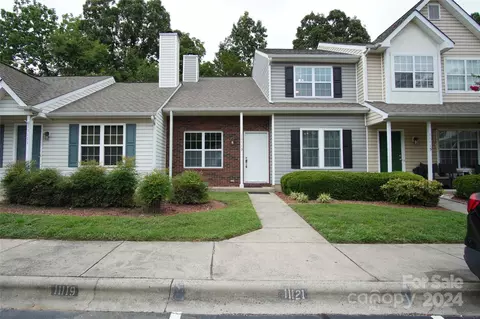 11113 Whitlock Crossing Ct, Charlotte, NC 28273
