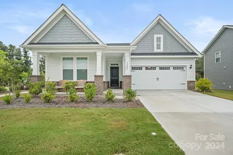1301 Black Walnut St, Monroe, NC 28112