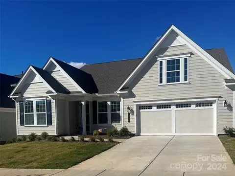7308 Jolly Brook Dr, Charlotte, NC 28215