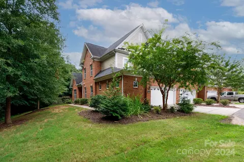 Other - 921 Ospre Ln, Fort Mill, SC 29708 photo 1 of 8