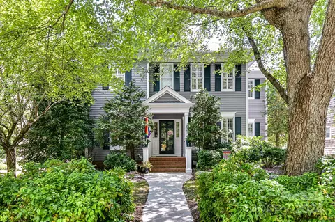 118 N Lynbrook Dr, Davidson, NC 28036