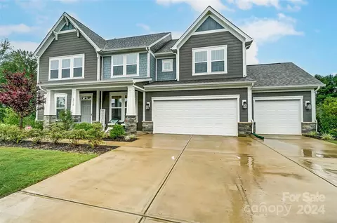 6530 Jepson Ct, Charlotte, NC 28214