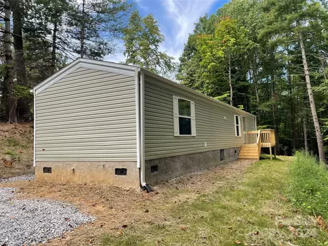 454 Ollis 16 Dr #16, Marion, NC 28752