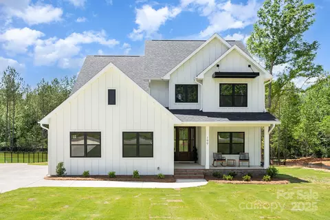 199 Heartland 10 Dr #10, Rock Hill, SC 29732