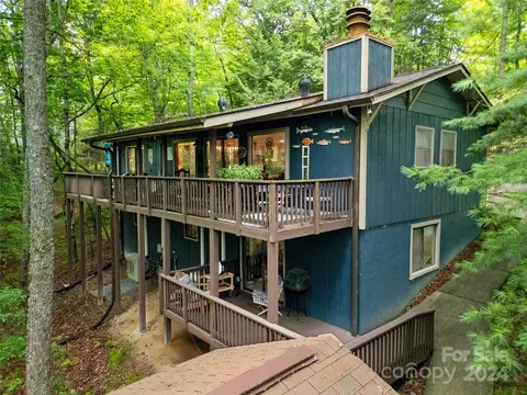1265 Soquili Dr, Brevard, NC 28712