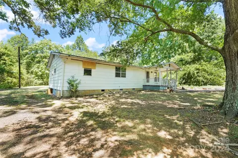 629 Priddy Loop, Stoneville, NC 27048