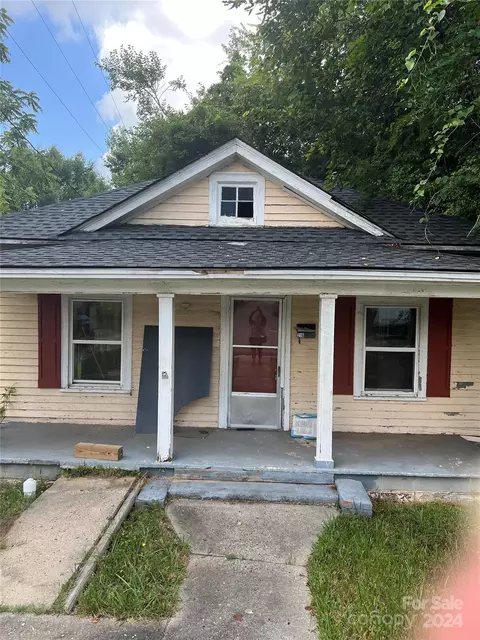 216 Madison E St E, York, SC 29745