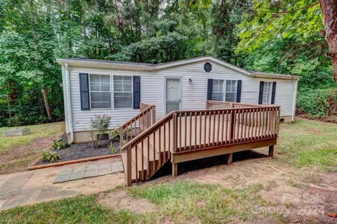 4055 S Park Dr, Morganton, NC 28655