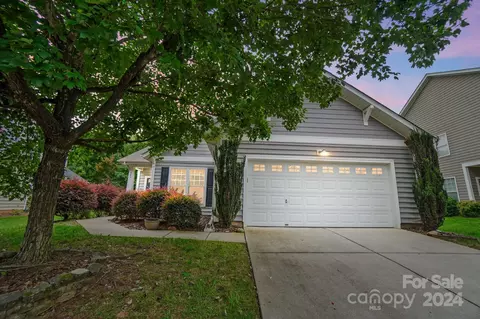 545 Sugar Tree Dr, Rock Hill, SC 29732