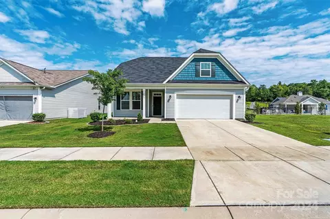 7563 Tanglewood Way, Denver, NC 28037