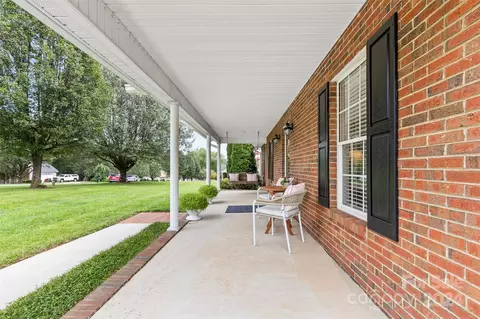 306 Robert Keever Rd, Stanley, NC 28164 photo 4