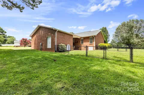 306 Robert Keever Rd, Stanley, NC 28164 photo 26