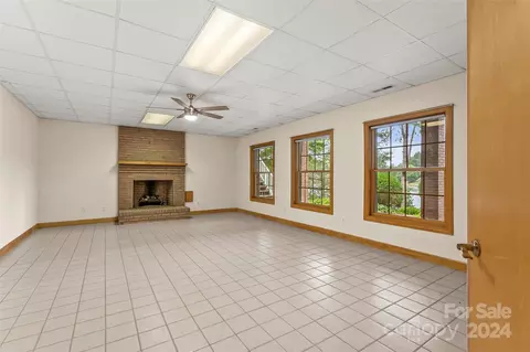4654 Harbor View Ter, Morganton, NC 28655 photo 26