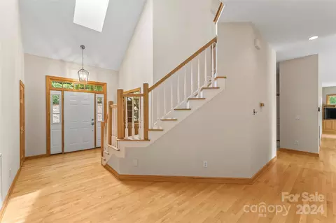 4654 Harbor View Ter, Morganton, NC 28655 photo 9