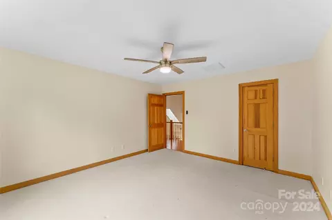 4654 Harbor View Ter, Morganton, NC 28655 photo 23