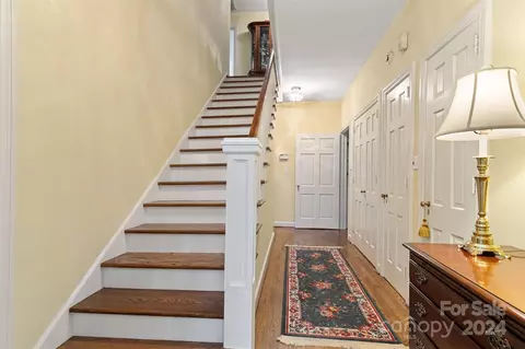 Entry Way - 1014 2nd Nw Ave NW, Conover, NC 28613 photo 4 of 5