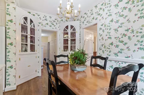 Dining - 1014 2nd Nw Ave NW, Conover, NC 28613 photo 4 of 4