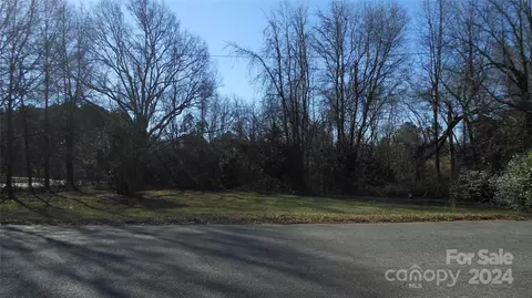 515 Cleveland Ave, Kings Mountain, NC 28086