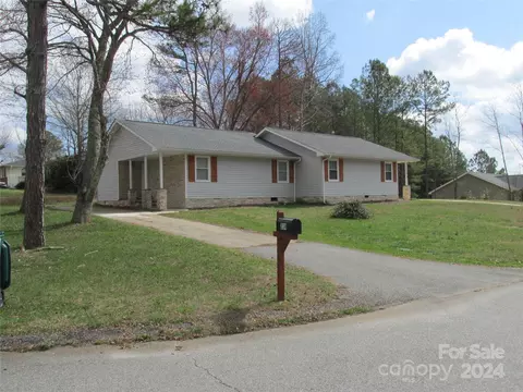 214 Killion Dr, Gaffney, SC 29340
