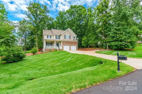 4195 Flint Dr, Lancaster, SC 29720 photo 3