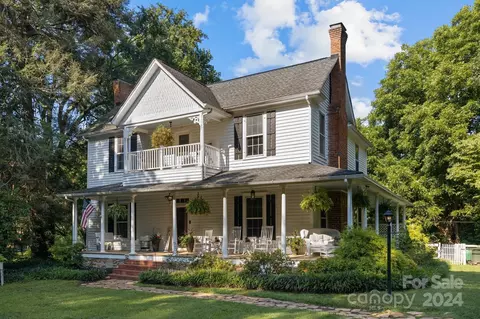 1189 Rhyne Rd, Clover, SC 29710