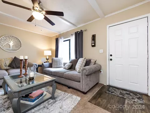 Entry Way - 1302 E 1st St, Kannapolis, NC 28083 photo 1 of 2