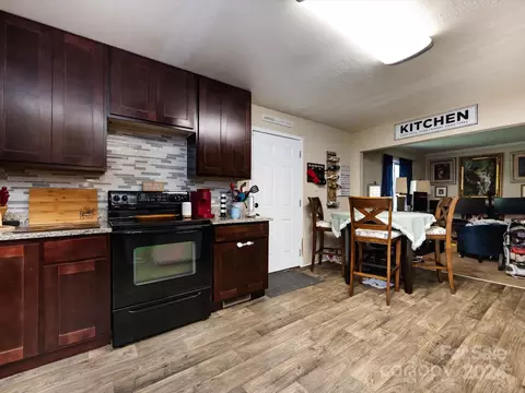 Kitchen - 1302 E 1st St, Kannapolis, NC 28083 photo 3 of 4