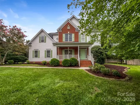 7798 Coachman Ct, Harrisburg, NC 28075