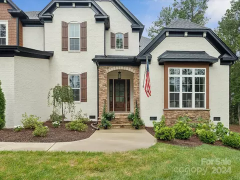4498 Persimmon Rd, Lancaster, SC 29720 photo 2