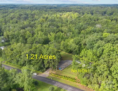 12900 Peppercorn Ln, Midland, NC 28107