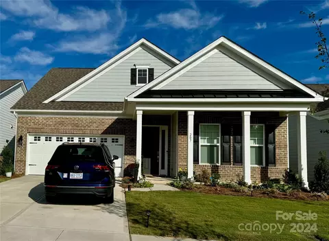 207 Aldendale Dr, Indian Trail, NC 28079