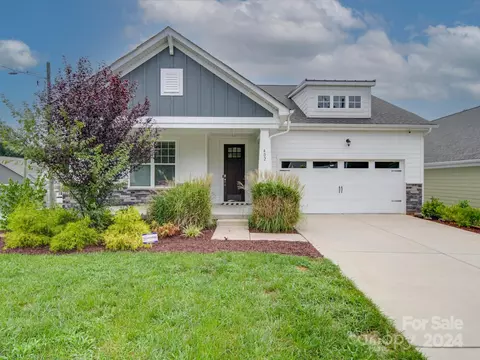402 S Church St, Gastonia, NC 28054