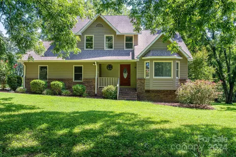 119 Lakewood Dr, Kings Mountain, NC 28086