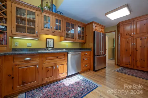 54 Melrose Ln, Tryon, NC 28782 photo 13