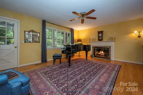 54 Melrose Ln, Tryon, NC 28782 photo 16