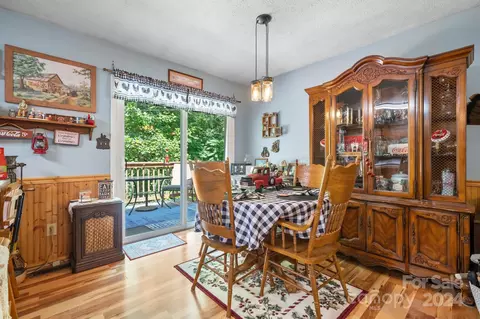 136 Summers Rd, Morganton, NC 28655 photo 5